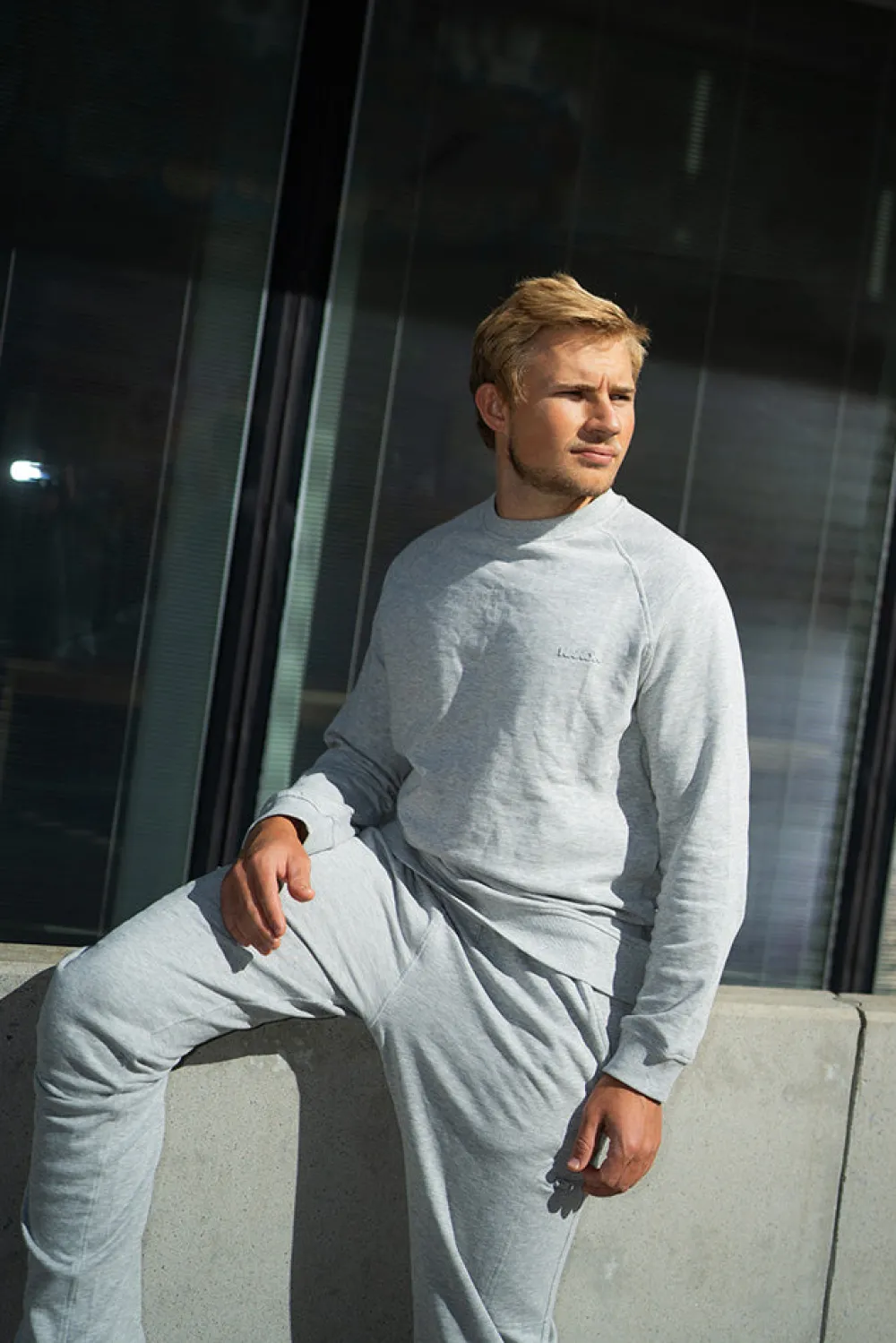 New Nanok Roberto 24, Sr - Herre Sweatshirt Grå